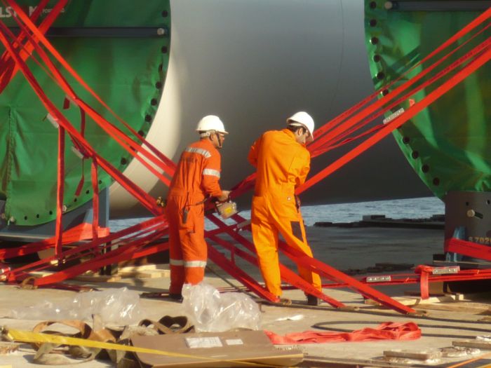 Decklashing Cargo Securing Training Cargo Restraint Systems Pty Ltd