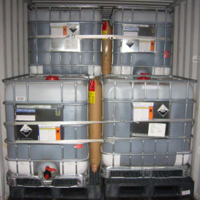IBC's secured in Container with Lashing and Dunnage Bags