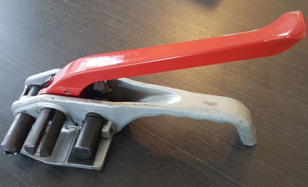 CT40 Cordstrap Lashing Tool Repaired after Run over by 20t forklift